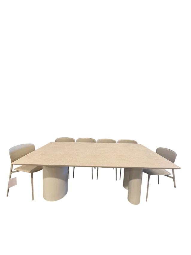 פינת אוכל VIA